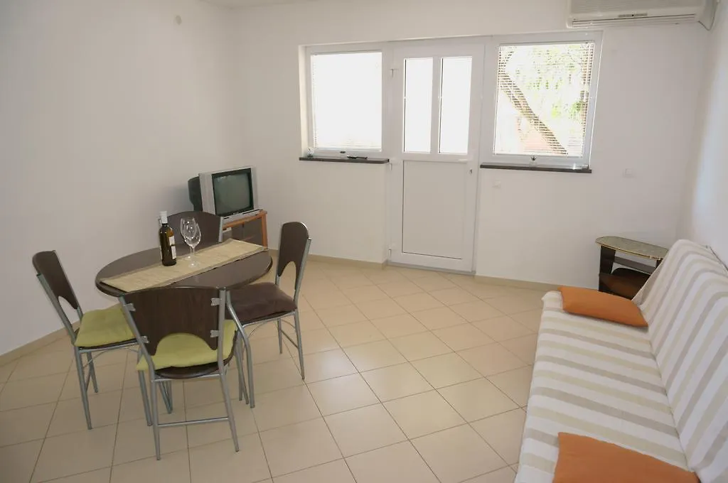 Croatian Home Apartments Zara