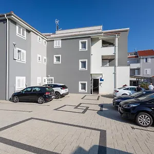 Crnekovic Tomislava 8a Appartamento Baška
