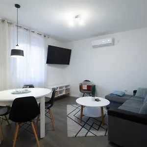 Appartamento Pyrotima, Zara