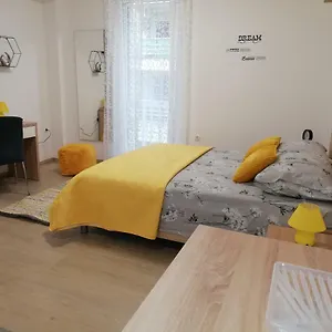 Appartamento Kalelarga 4, Zara