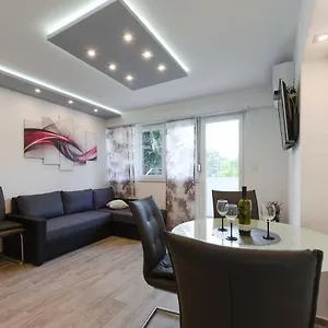 Reza Luxury Zadar